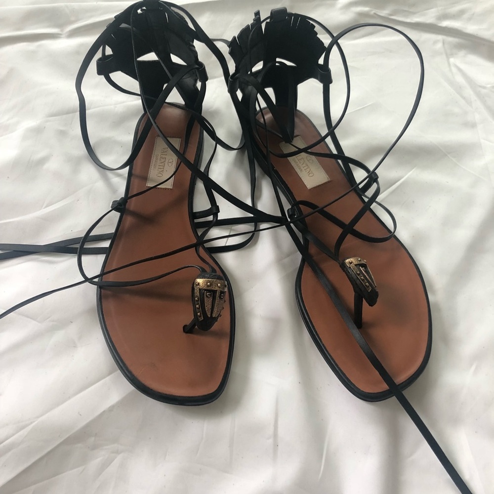 Valentino Garavani flats